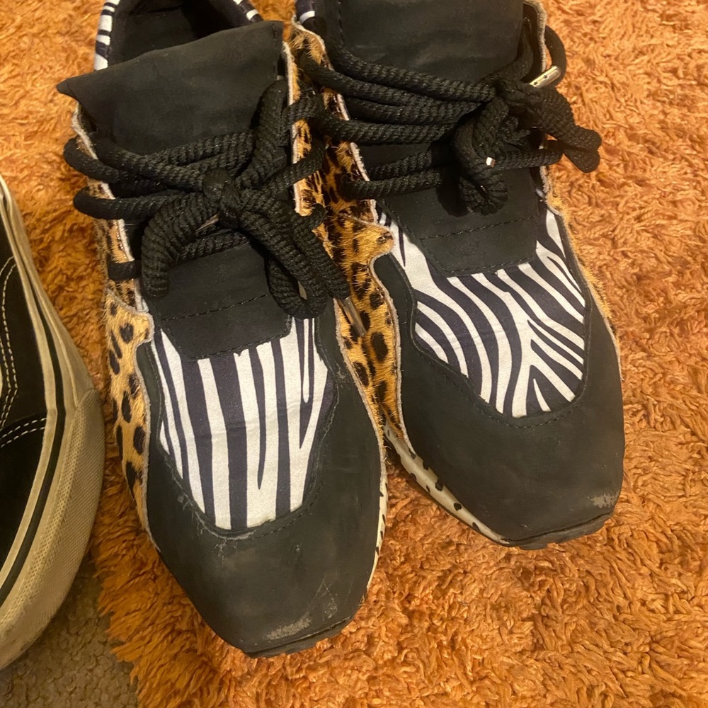 Suede Steve Madden Shoes